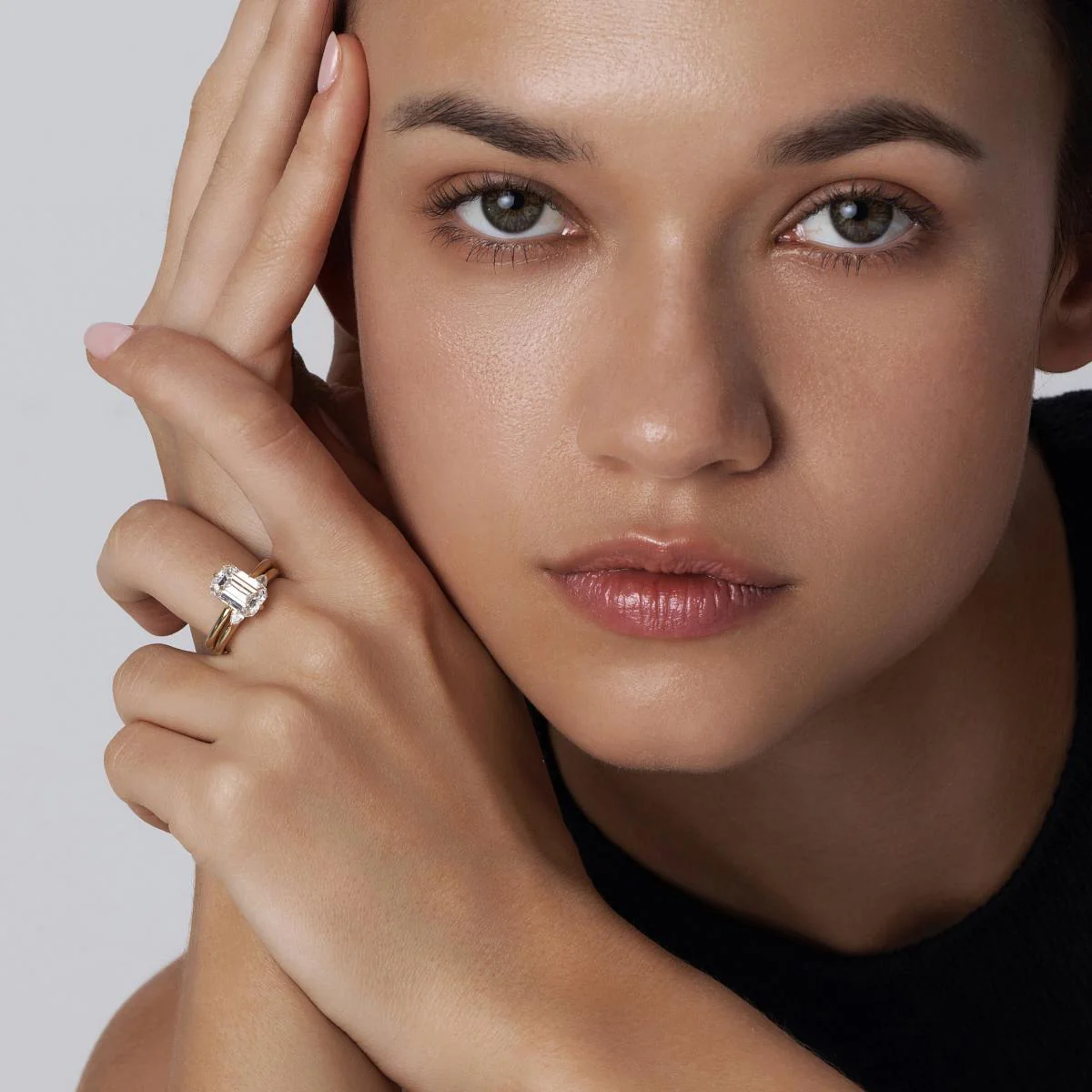 Amara-Emerald Cut Lab Grown Diamond Ring - Image 4