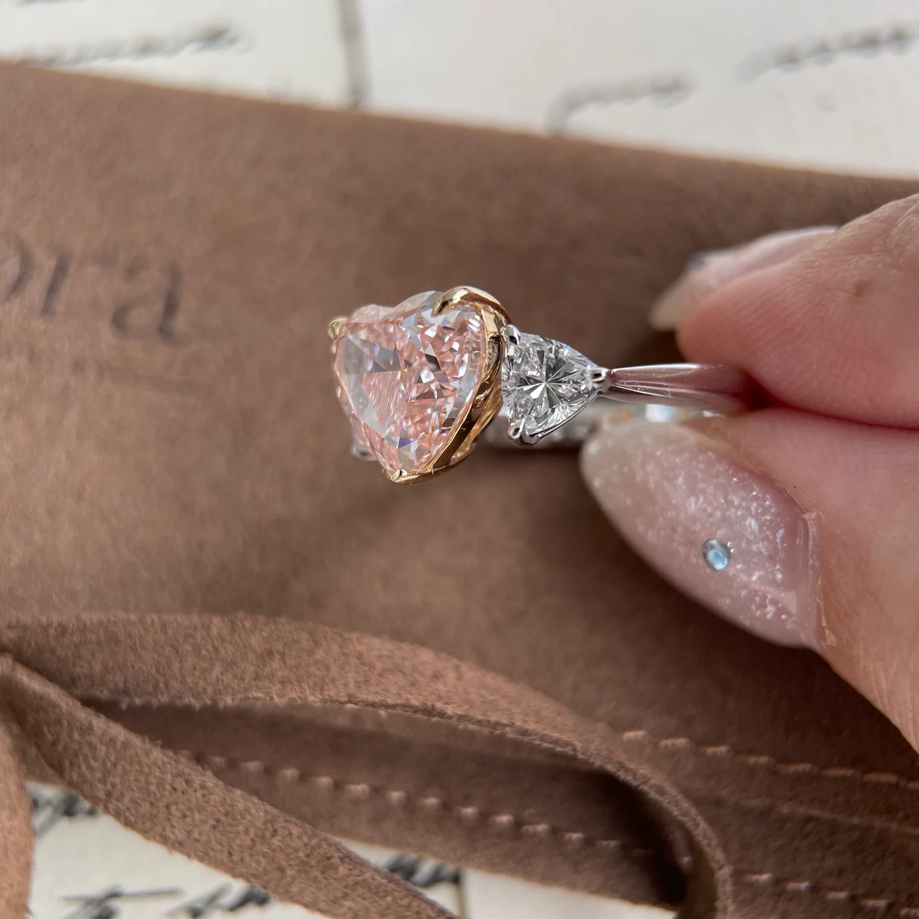 Aurora - Pink Heart Cut Lab Grown Diamond Ring - Image 5