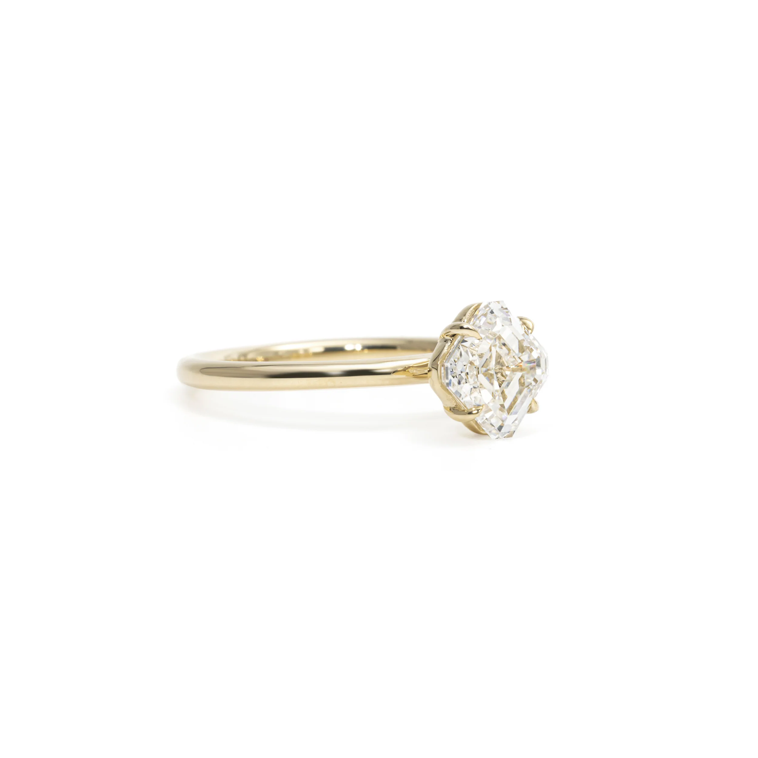 Bonni-Asscher Cut Lab Grown Diamond Ring - Image 3