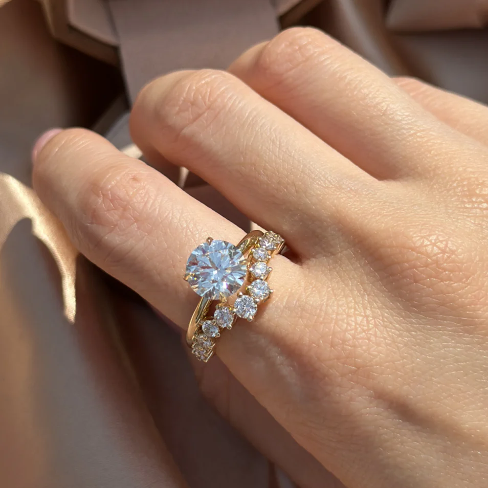 Chloe- Round Cut Lab Grown Diamond Ring - Image 4