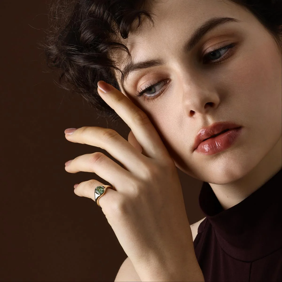 Evie-Oval Cut Green Tourmaline Gemstone Ring - Image 5