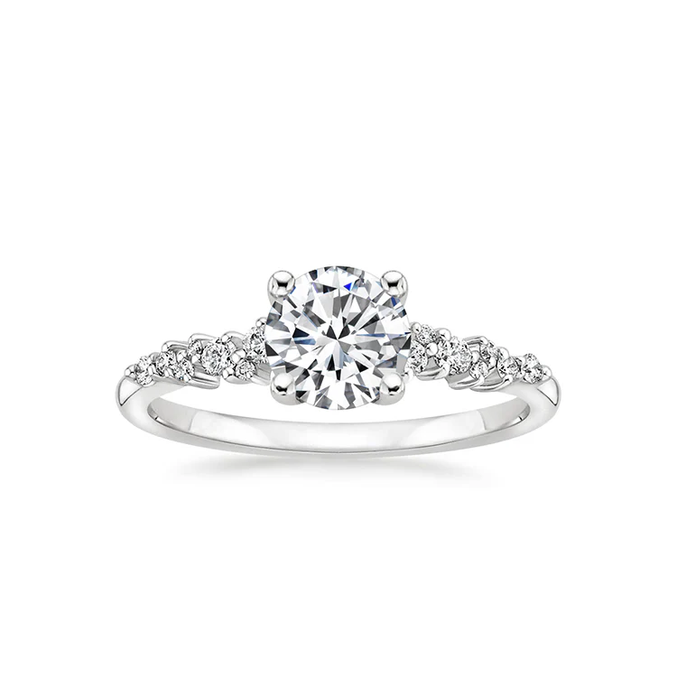 Isla - Round cut Lab Grown Diamond Ring