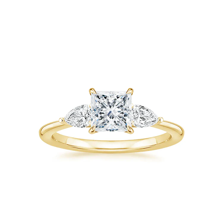 Kira - Asscher cut Lab Grown Diamond Ring