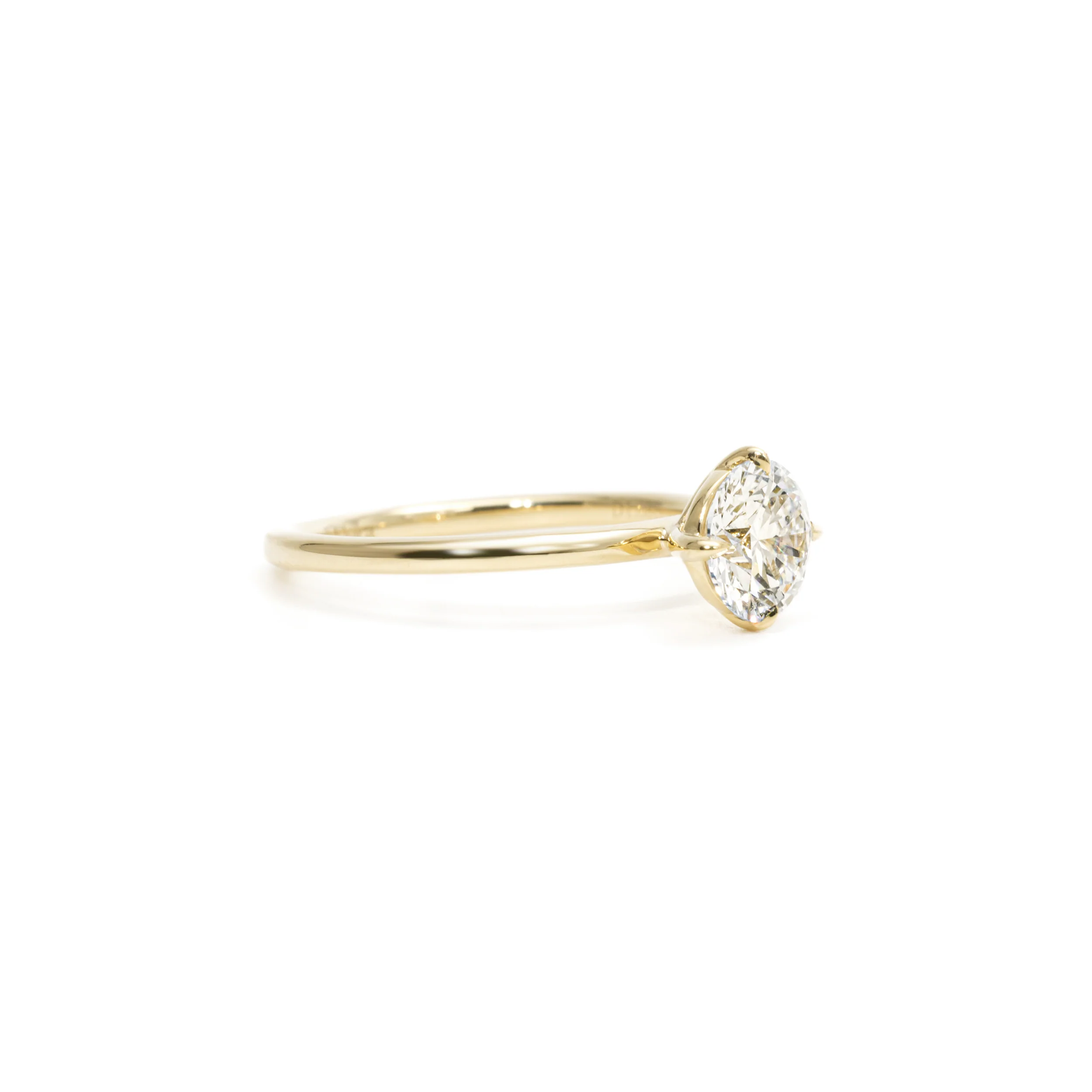 Layla-Round Cut Lab Grown Diamond Ring - Image 3