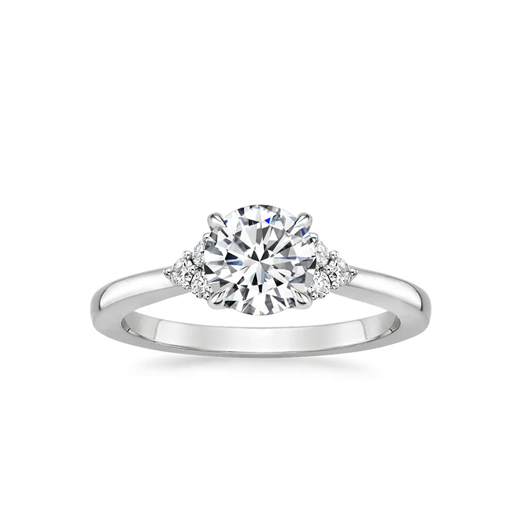 Leda - Round cut Lab Grown Diamond Ring