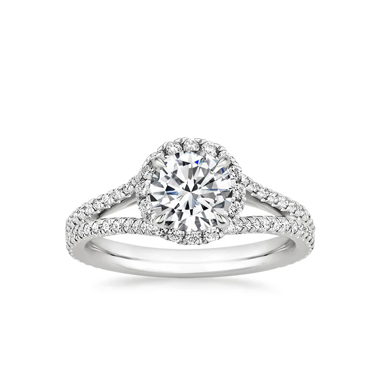 Lilia - Round cut Lab Grown Diamond Ring