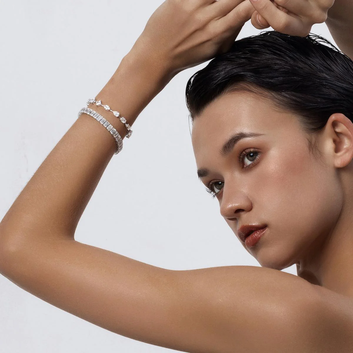 Timeless Elegance Emerald Cut Tennis Bracelet - Image 5